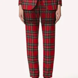 كولكشن ربيع من بلومينغديلز 2026