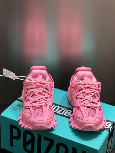 أحذية كعب من ليفل شوز لإطلالة العيد 2026