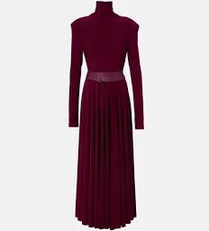 إطلالات عيد الفطر 2026 من بلومينغديلز الخليج